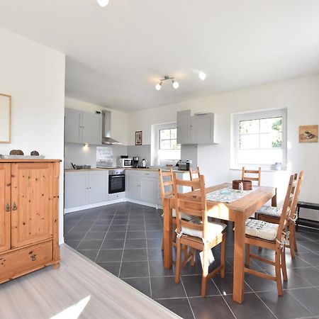 Charming Apartment In Oldenburg In Holstein With Terrace Zewnętrze zdjęcie
